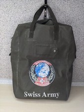 Bolsa ou kit impermeável do exército suíço para apoio militar à paz comprar usado  Enviando para Brazil