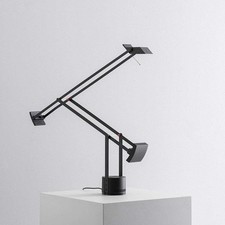 Lampada scrivania artemide usato  Piacenza