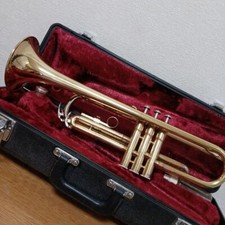 Usado, Trompete Yamaha YTR-236 BB modelo estudantil com estojo rígido usado no Japão comprar usado  Enviando para Brazil