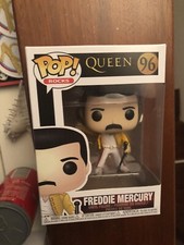 Funko pop queen usato  Bazzano