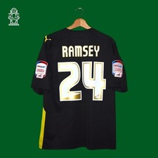 Camisa retrô Cardiff City 2010-2011 Away Puma tamanho M com Aaron Ramsey no traseiro comprar usado  Enviando para Brazil