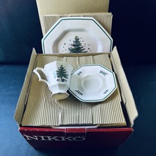 12 Conjunto de Louças de Natal Nikko Pratos de Jantar Xícaras Pires Novo na Caixa comprar usado 12 Conjunto de Louças de Natal Nikko Pratos de Jantar Xícaras Pires Novo na Caixa comprar usado  Enviando para Brazil