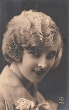 Portrait femme elegante d'occasion  Vasles