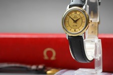 Vintage 1995 Omega De Ville Relógio Feminino de Quartzo com Mostrador Guilhochê Dourado [Quase Perfeito] comprar usado  Enviando para Brazil