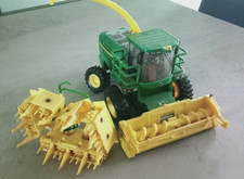 Britains forage harvester usato  Voghera