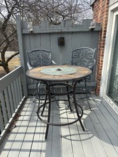 High top patio for sale  Reading
