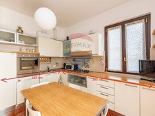 cucina componibile bianca usato  Venegono Superiore