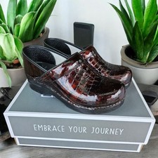 Dansko professional clogs for sale  Danville
