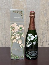 Garrafa de exibição de champanhe trufas de chocolate Perrier-Jouet na caixa comprar usado Garrafa de exibição de champanhe trufas de chocolate Perrier-Jouet na caixa comprar usado  Enviando para Brazil