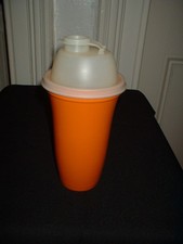 Vintage tupperware shaker for sale Vintage tupperware shaker for sale  UK
