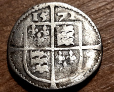 Elizabeth ist sixpence for sale  ORMSKIRK