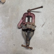 Ridgid pipe vice for sale  New Haven