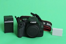Canon EOS 550D 18.0MP DSLR aparat (tylko korpus) - liczba migawek 8563 *odczytaj na sprzedaż  Wysyłka do Poland
