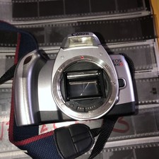 Fotocamera canon eos usato  L Aquila