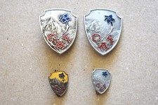 Lot insignes broches d'occasion  Bénouville