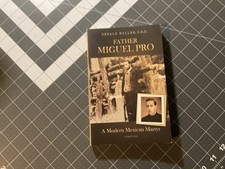 Father Miguel Pro: A Modern Mexican Martyr by Muller, Gerald, PB 1996 comprar usado  Enviando para Brazil