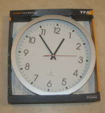 Orologio parete radio usato  Pescia