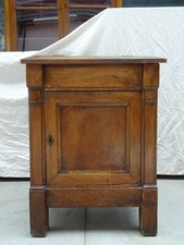 Piccola credenza una usato  Busca