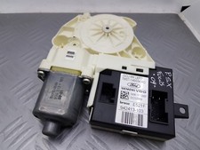 Ford focus alzavetri usato  Roma