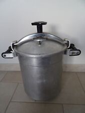 Cocotte minute seb d'occasion  Saint-Parres-aux-Tertres