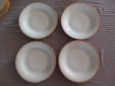 Assiettes semi creuses d'occasion  Challans