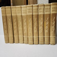 World Topics Year Book Hardcover YOU CHOOSE , usado comprar usado  Enviando para Brazil