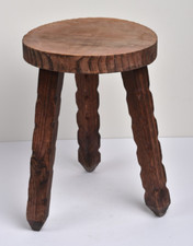 Ancien tabouret tripode d'occasion  Freneuse