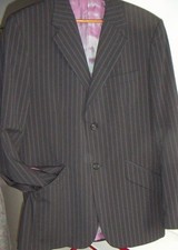 Soldes joli costume d'occasion Soldes joli costume d'occasion  Béziers