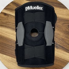 Joelheira Mueller multitamanho ajustável removível neoprene preta B56527 comprar usado  Enviando para Brazil