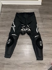 Calça de couro Alpinestars Track v2 preta EUA 34/UE 50  comprar usado Calça de couro Alpinestars Track v2 preta EUA 34/UE 50  comprar usado  Enviando para Brazil
