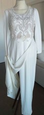 Abito bianco elegante usato  Bergamo
