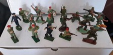 Lot soldats plastique d'occasion  Saint-Brice-sous-Forêt