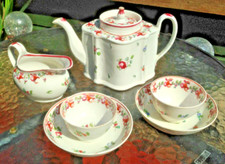 newhall teapot for sale  WATERLOOVILLE