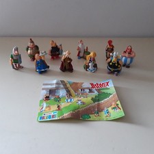 Lot figurines kinder d'occasion Lot figurines kinder d'occasion  Bruyères-et-Montbérault