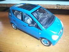 Modellino auto mercedes usato  Lambrugo
