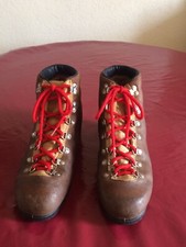 Chaussures randonnée montagne d'occasion  Issy-les-Moulineaux