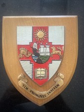 university crest for sale  LISS