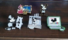 Disney trading pins for sale  Brandon