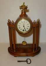 Magnifique petite pendule d'occasion Magnifique petite pendule d'occasion  Donchery