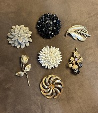 Unique vintage brooches for sale  Ottawa