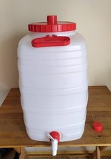 Fusto contenitore plastica usato  Paterno