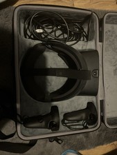 Oculus rift headset for sale Oculus rift headset for sale  ROWLEY REGIS