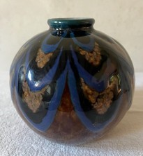 Petit vase signé d'occasion  Montargis