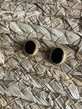 Brincos perfurados de ouro amarelo com pino de pedra ônix preto, usado comprar usado  Enviando para Brazil