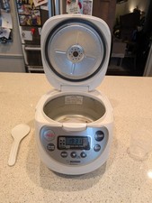 Panela elétrica Zojirushi arroz e aquecedor branco NS-WSC10 5,5 xícaras FUNCIONAS TESTADAS comprar usado  Enviando para Brazil