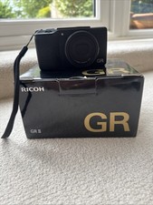 Ricoh 16.2mp digital for sale  EAST GRINSTEAD