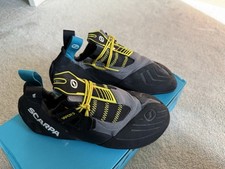 Scarpa vapour climbing for sale Scarpa vapour climbing for sale  BUXTON