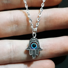 Collana mano fatima usato Collana mano fatima usato  Velletri