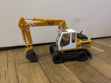 Revell easykit liebherr d'occasion  Limoges-