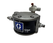 Usado, Bomba de diafragma neumática Graco 2333501 Triton, desnuda, SST, NPT segunda mano  Embacar hacia Mexico